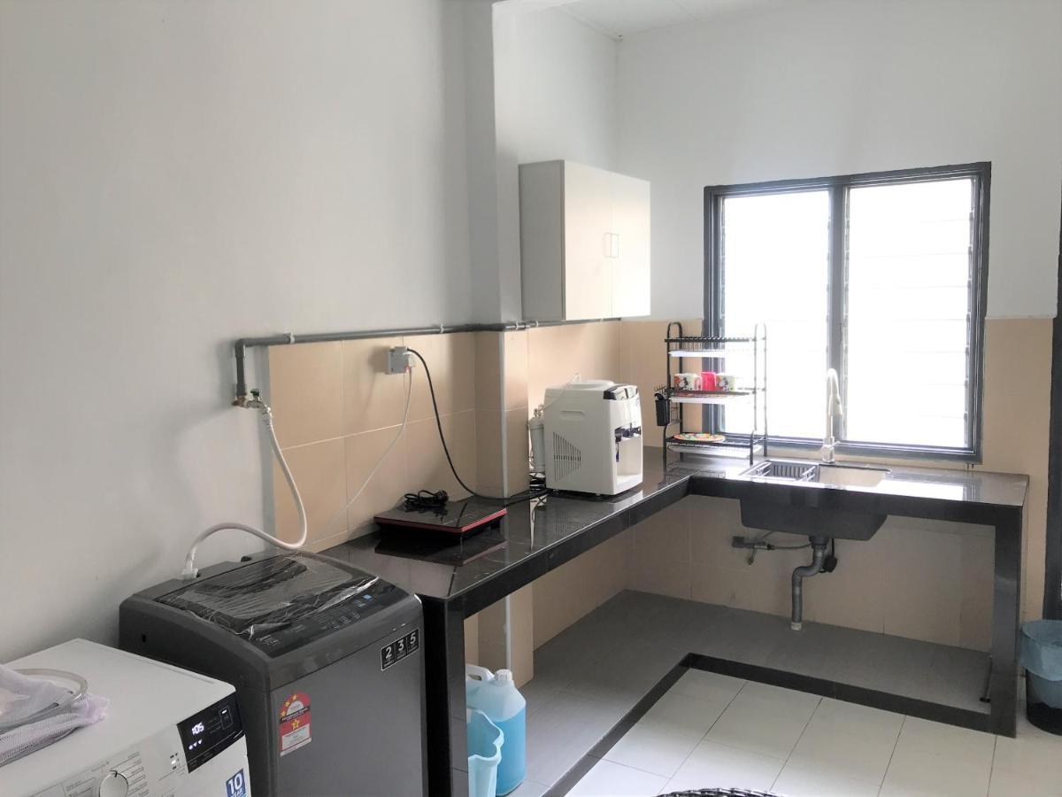 Oyo 90493 Jl Homestay 세가마트 외부 사진